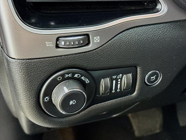 used 2021 Jeep Cherokee car, priced at $22,990