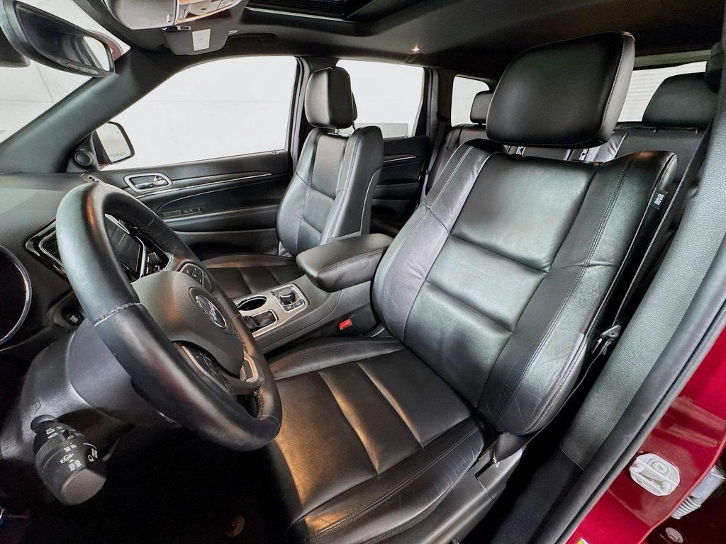 used 2021 Jeep Grand Cherokee car, priced at $29,490