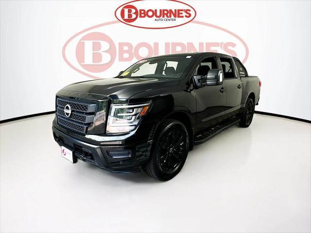 used 2023 Nissan Titan car, priced at $39,290