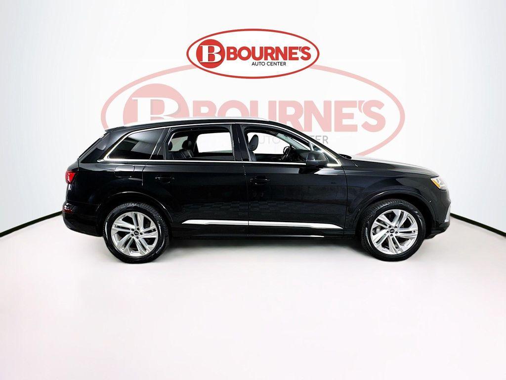 used 2022 Audi Q7 car, priced at $38,590