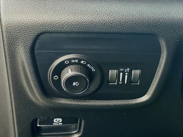 used 2022 Jeep Grand Cherokee L car, priced at $29,990