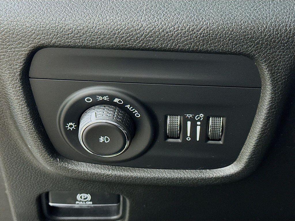 used 2021 Jeep Grand Cherokee L car, priced at $26,190