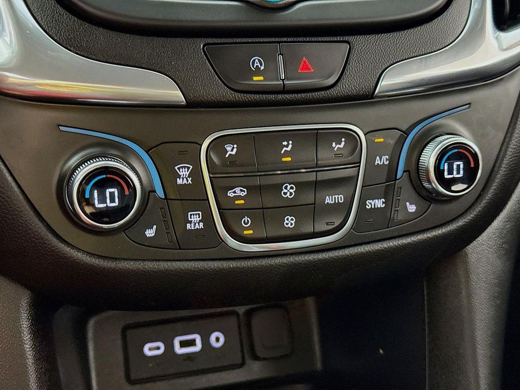 used 2022 Chevrolet Equinox car, priced at $21,690