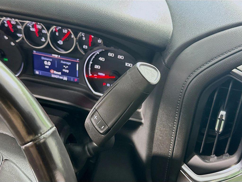 used 2022 Chevrolet Silverado 1500 car, priced at $33,590