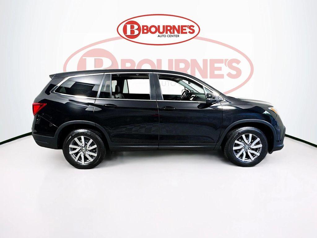 used 2022 Honda Pilot car, priced at $29,590