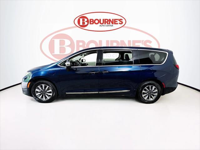 used 2023 Chrysler Pacifica Hybrid car, priced at $29,690