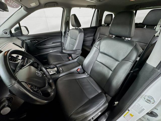 used 2022 Honda Pilot car, priced at $33,390