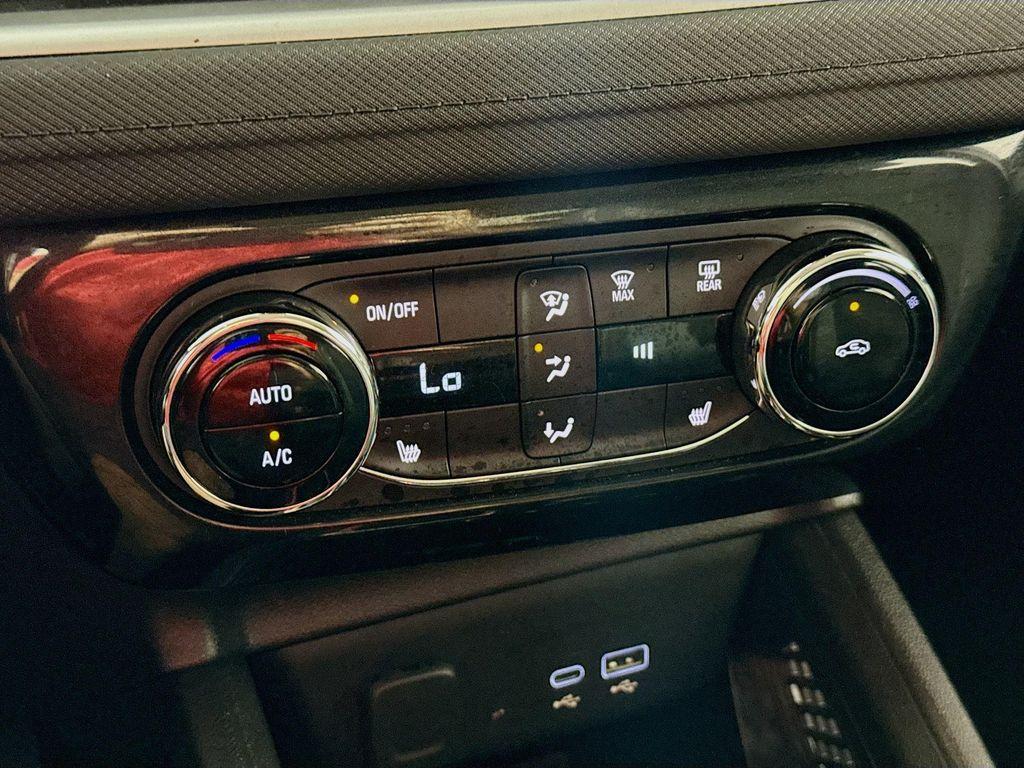 used 2024 Chevrolet TrailBlazer car, priced at $22,290