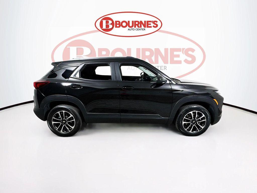 used 2024 Chevrolet TrailBlazer car, priced at $22,290