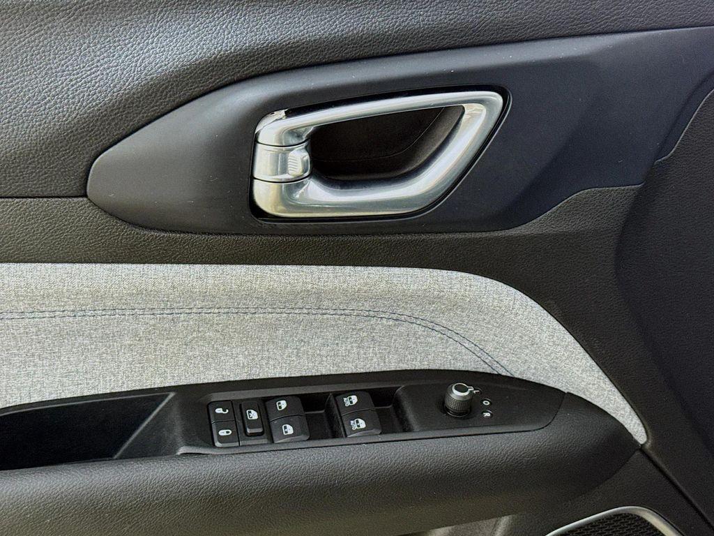 used 2022 Jeep Compass car, priced at $19,490