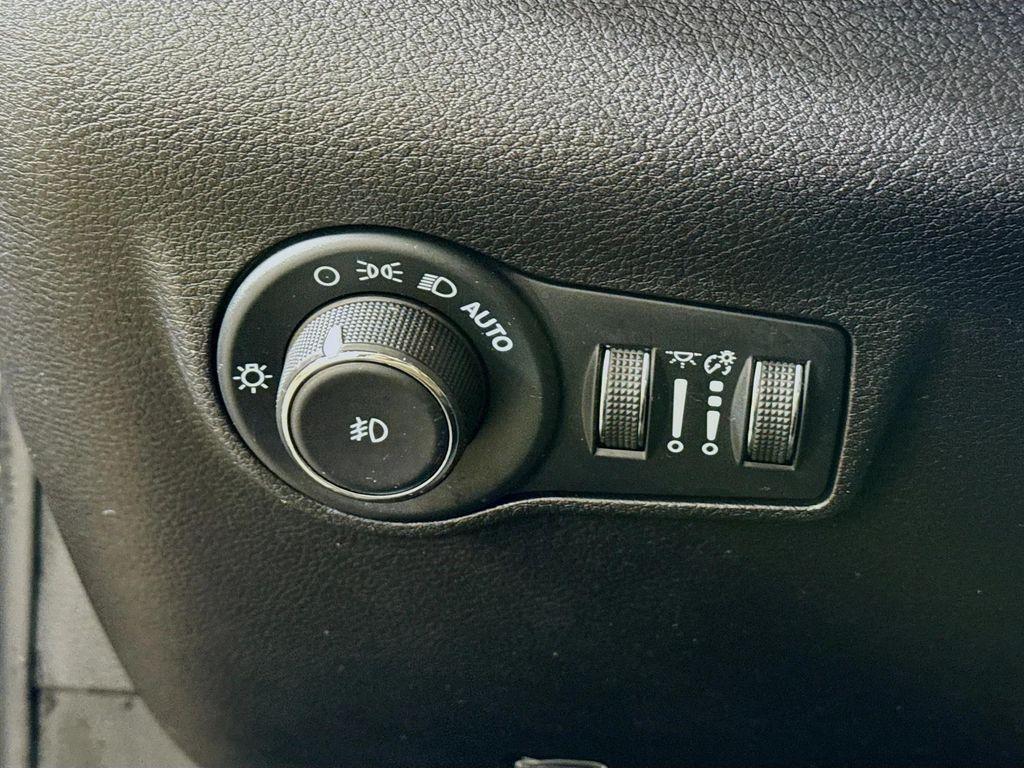 used 2022 Jeep Compass car, priced at $19,490