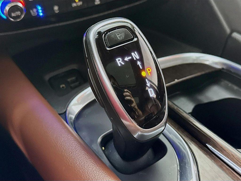 used 2021 Buick Enclave car, priced at $27,990