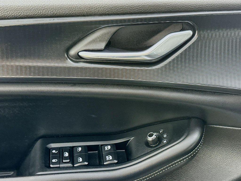 used 2024 Jeep Grand Cherokee L car, priced at $31,790