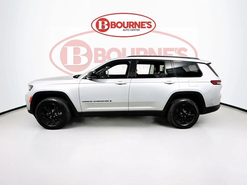 used 2024 Jeep Grand Cherokee L car, priced at $31,790