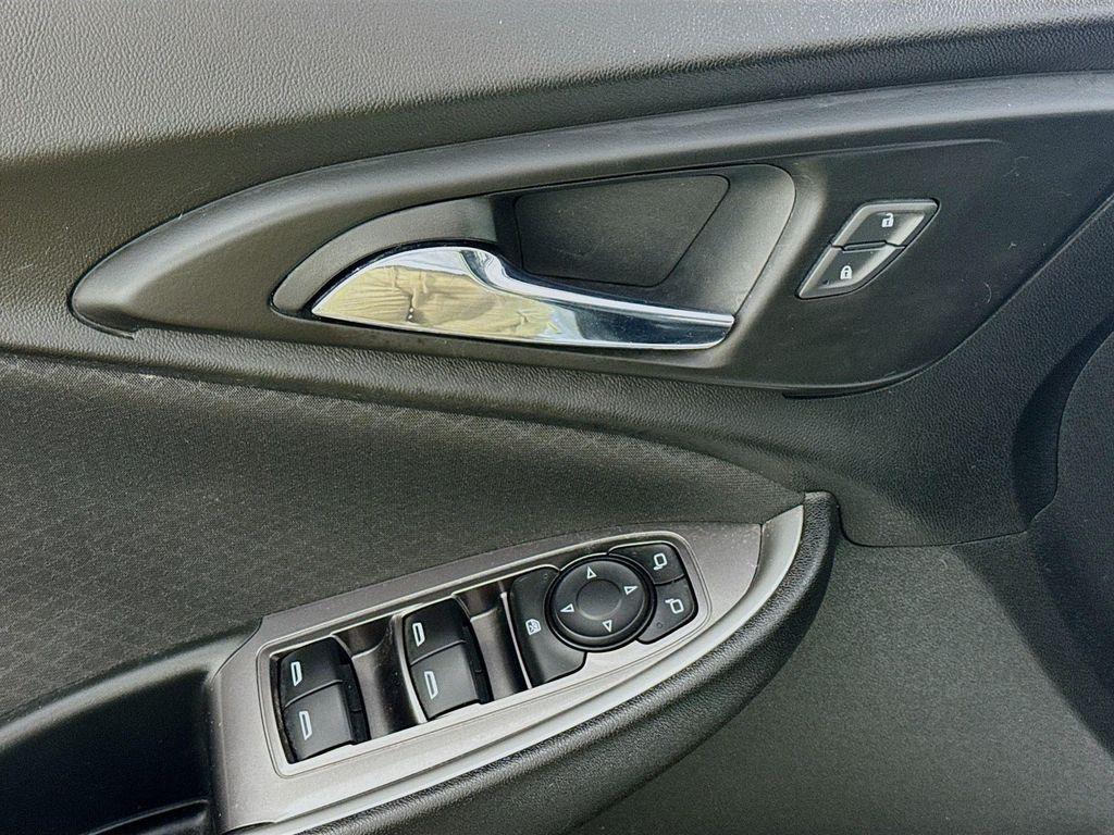 used 2020 Chevrolet Malibu car, priced at $11,690