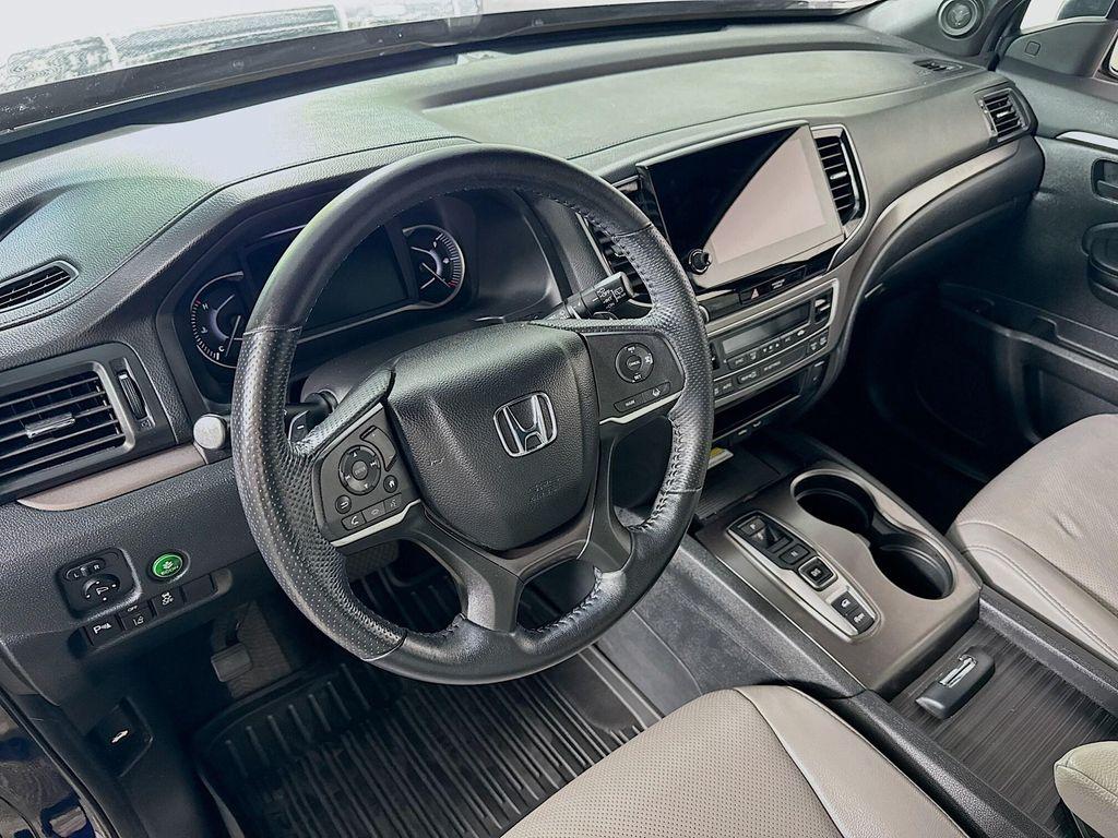 used 2022 Honda Passport car, priced at $31,490