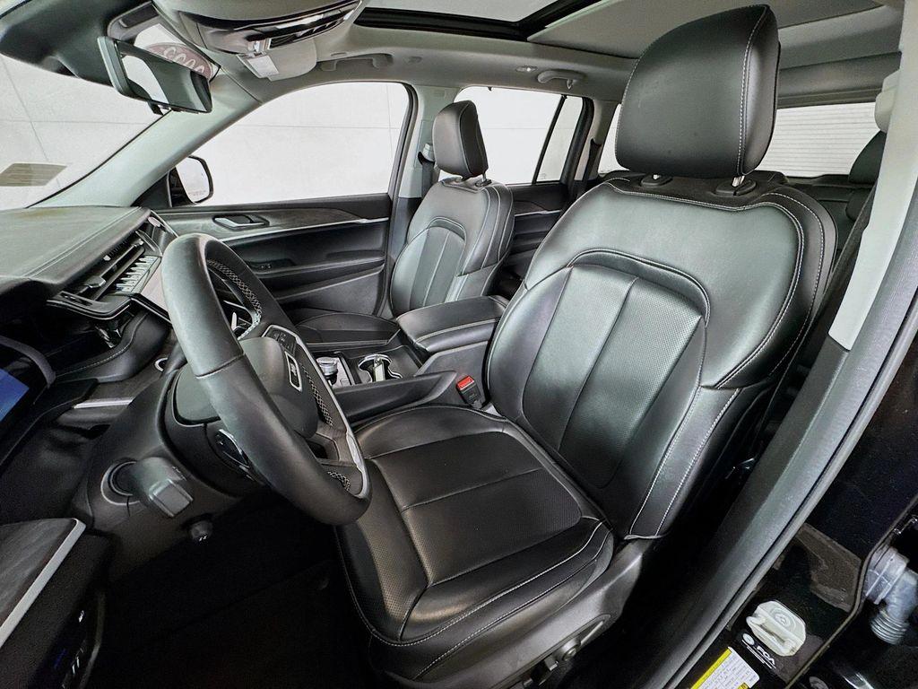 used 2023 Jeep Grand Cherokee 4xe car, priced at $27,490