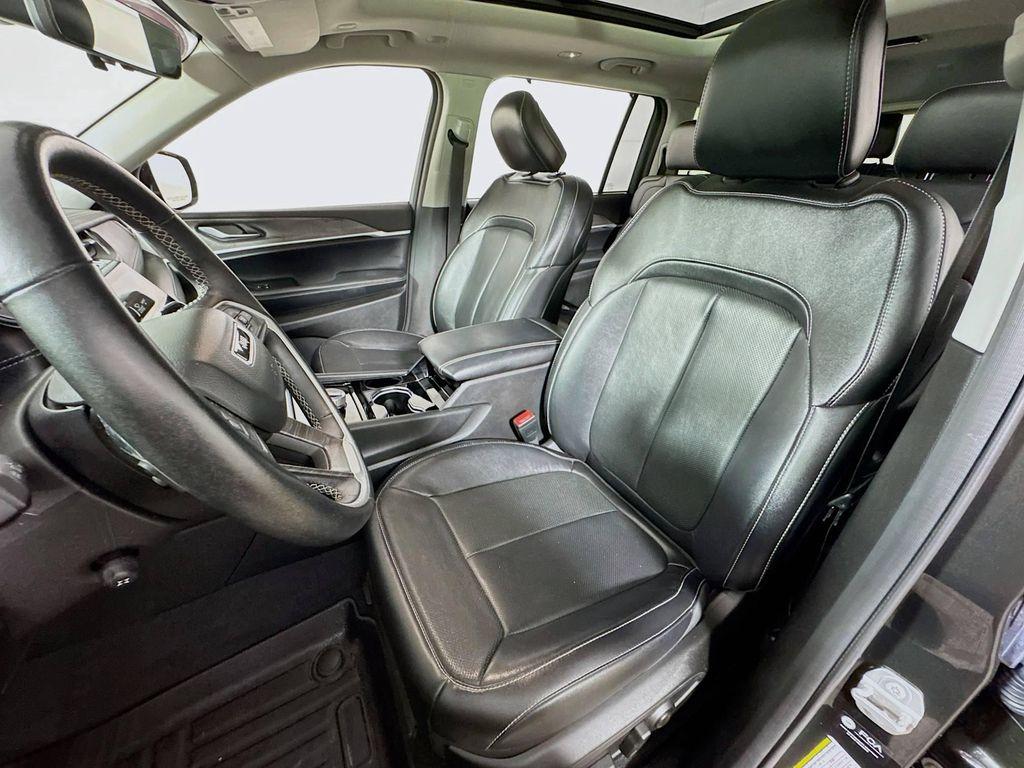 used 2022 Jeep Grand Cherokee L car, priced at $33,690