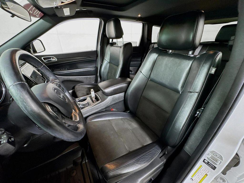 used 2021 Jeep Grand Cherokee car, priced at $22,790