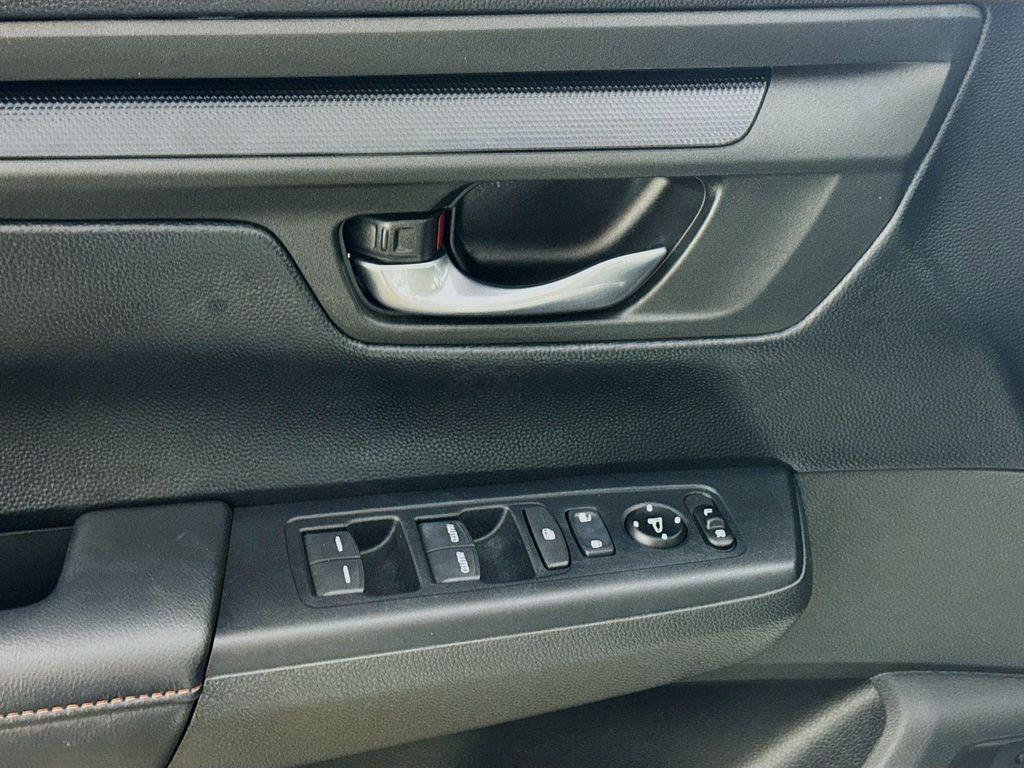 used 2023 Honda CR-V Hybrid car, priced at $31,590
