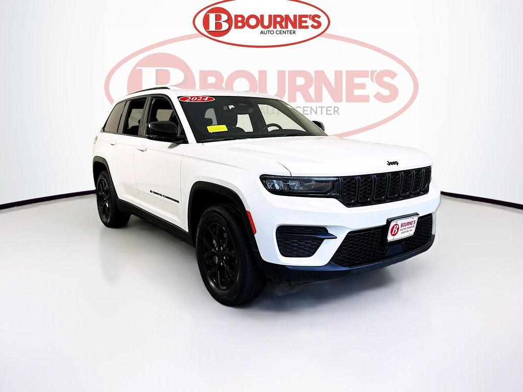 used 2024 Jeep Grand Cherokee car, priced at $29,590