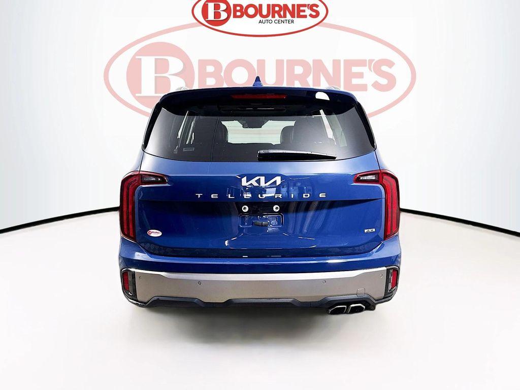 used 2025 Kia Telluride car, priced at $37,990