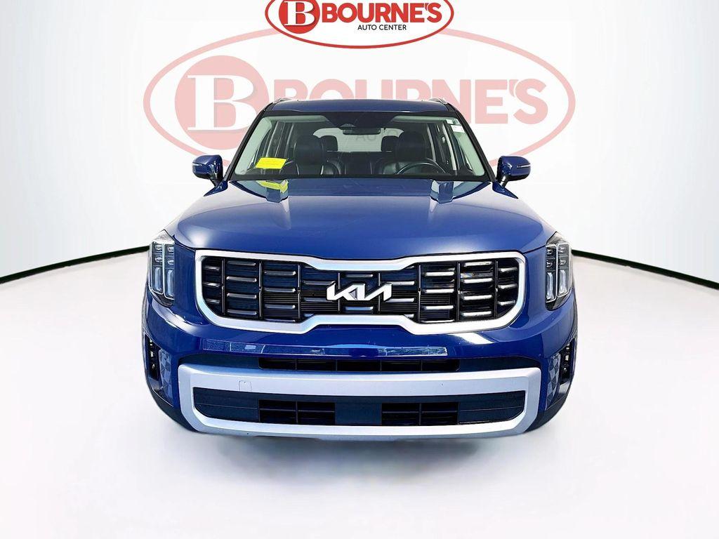 used 2025 Kia Telluride car, priced at $37,990