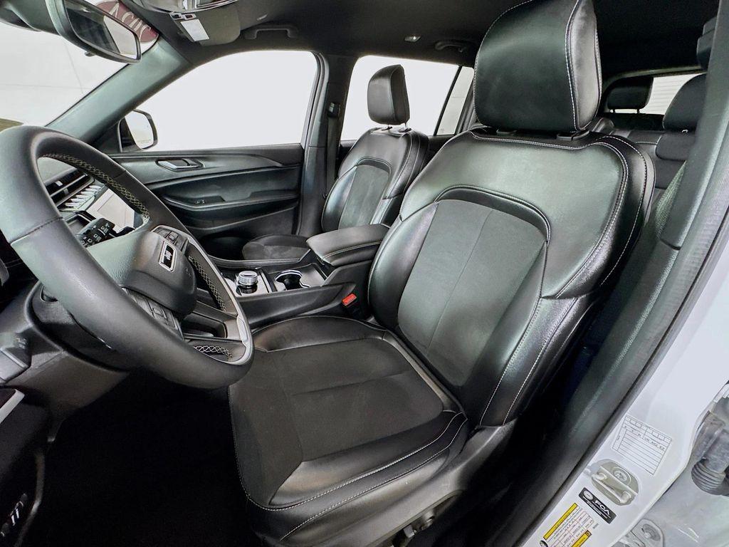 used 2024 Jeep Grand Cherokee L car, priced at $31,290