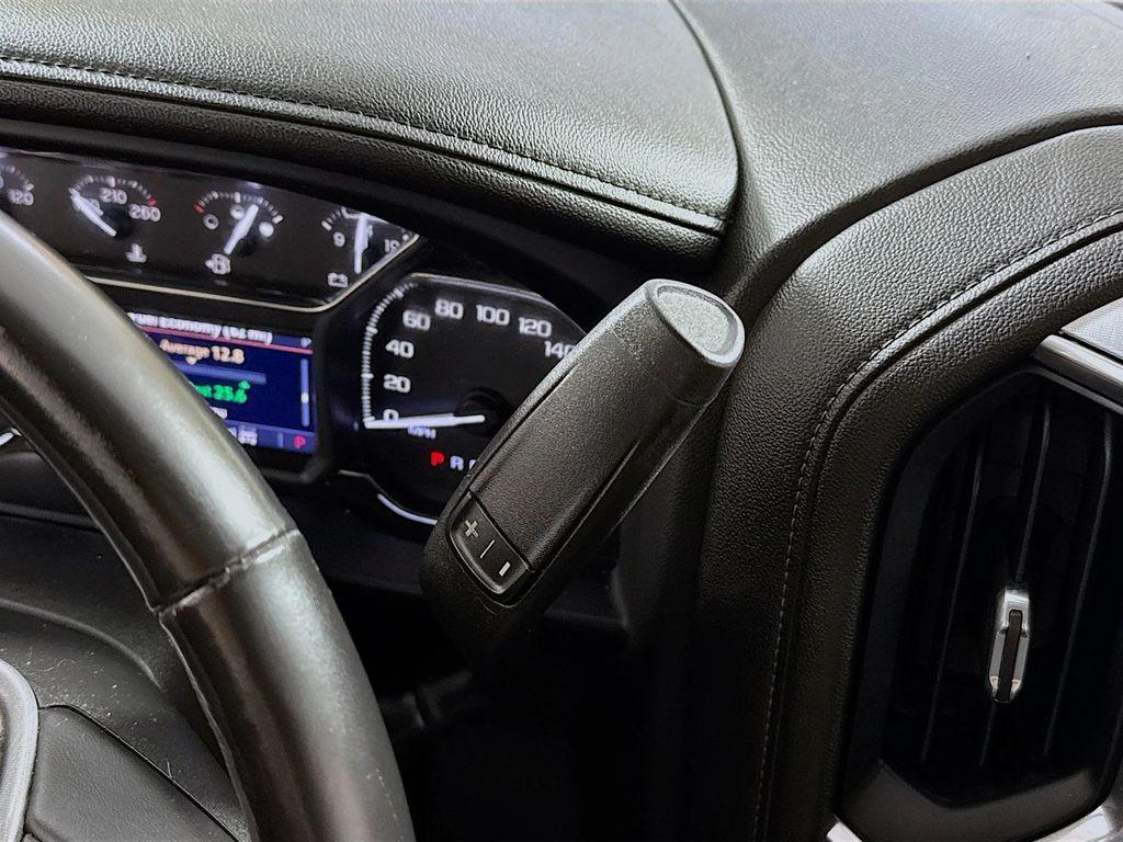 used 2022 GMC Sierra 1500 car, priced at $33,490
