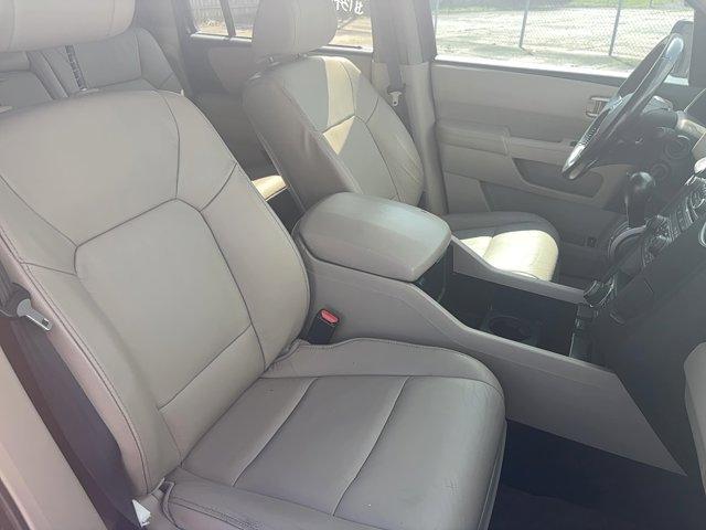used 2014 Honda Pilot car, priced at $13,995