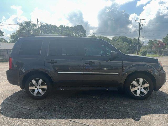 used 2014 Honda Pilot car, priced at $13,995