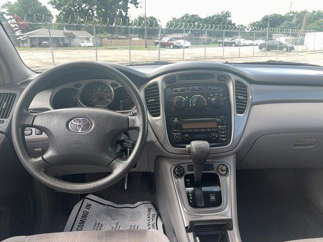 used 2003 Toyota Highlander car, priced at $9,995