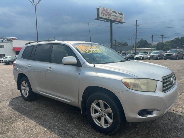 used 2009 Toyota Highlander car, priced at $8,995