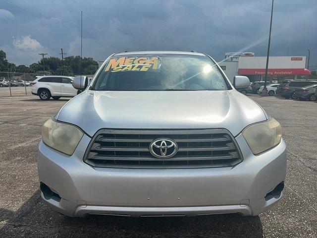 used 2009 Toyota Highlander car, priced at $8,995