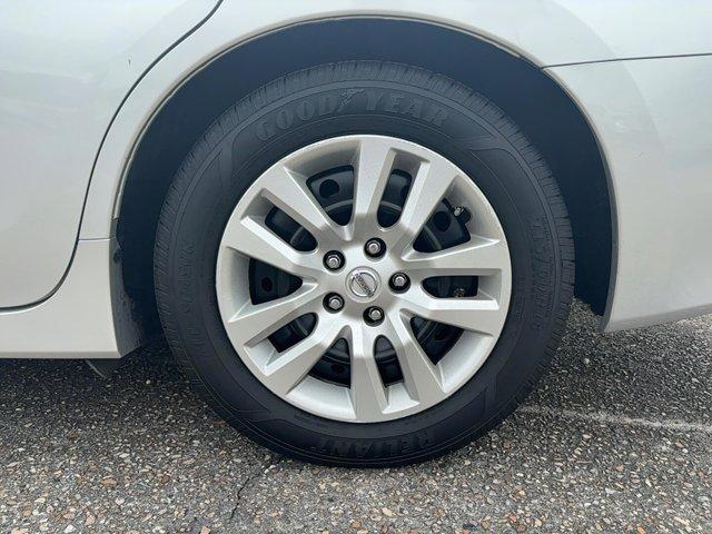 used 2016 Nissan Altima car, priced at $11,995