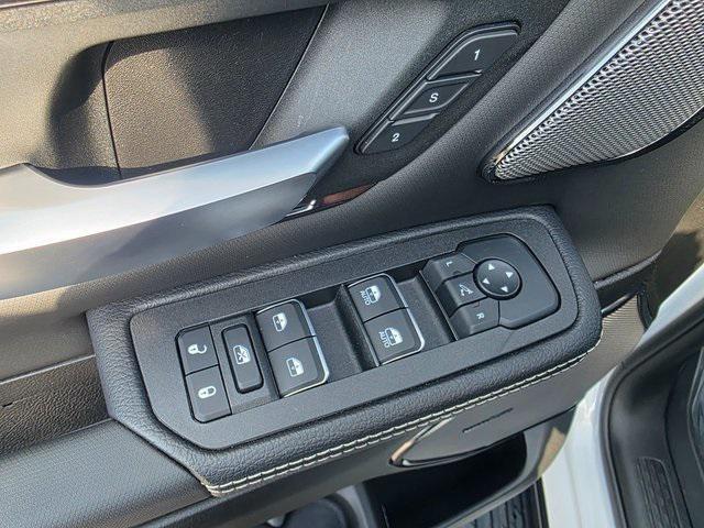 new 2025 Ram 1500 car, priced at $62,801
