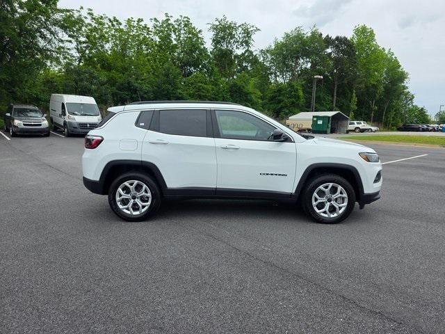 new 2025 Jeep Compass car, priced at $28,119