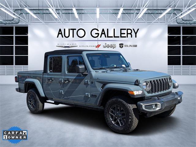 used 2024 Jeep Gladiator car, priced at $36,899