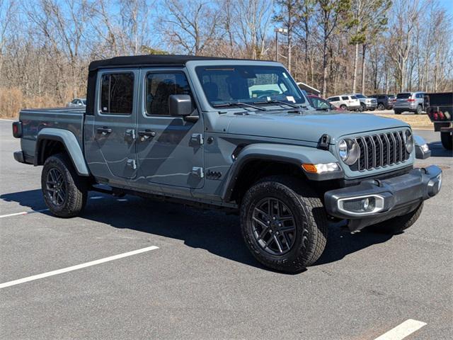 used 2024 Jeep Gladiator car, priced at $36,899