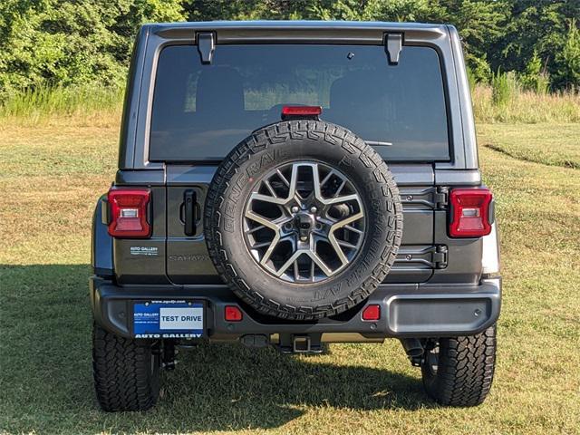 new 2025 Jeep Wrangler car, priced at $54,153
