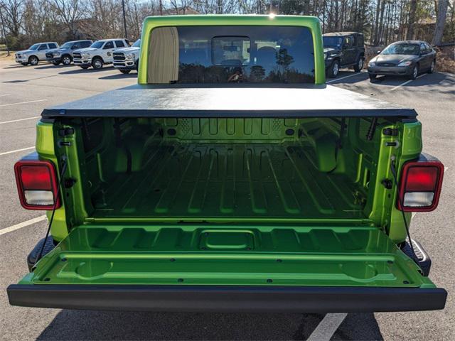 new 2025 Jeep Gladiator car, priced at $42,363