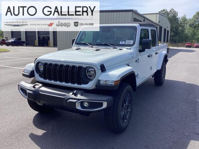 new 2024 Jeep Gladiator car, priced at $35,998