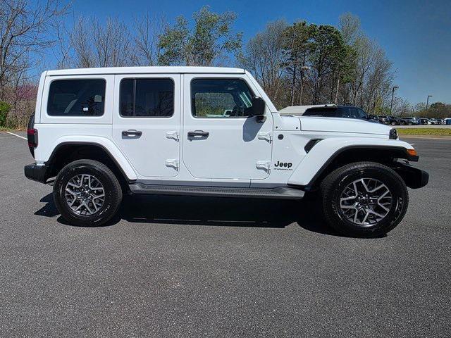 new 2025 Jeep Wrangler car, priced at $55,086