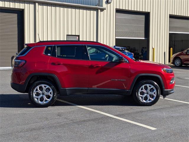 new 2025 Jeep Compass car, priced at $27,646