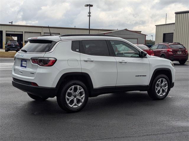 new 2025 Jeep Compass car, priced at $27,098