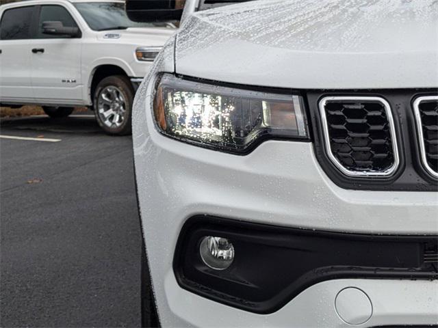 new 2025 Jeep Compass car, priced at $27,098