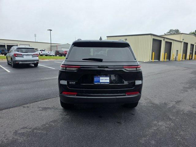 used 2024 Jeep Grand Cherokee car, priced at $36,599