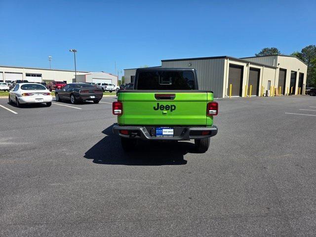 new 2025 Jeep Gladiator car, priced at $46,762