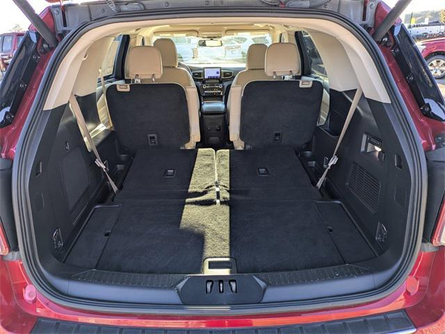 used 2022 Ford Explorer car, priced at $30,977