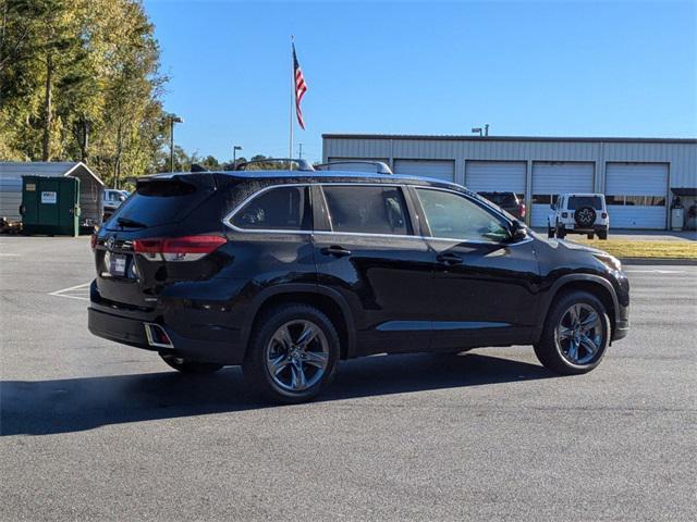 used 2018 Toyota Highlander car, priced at $22,495